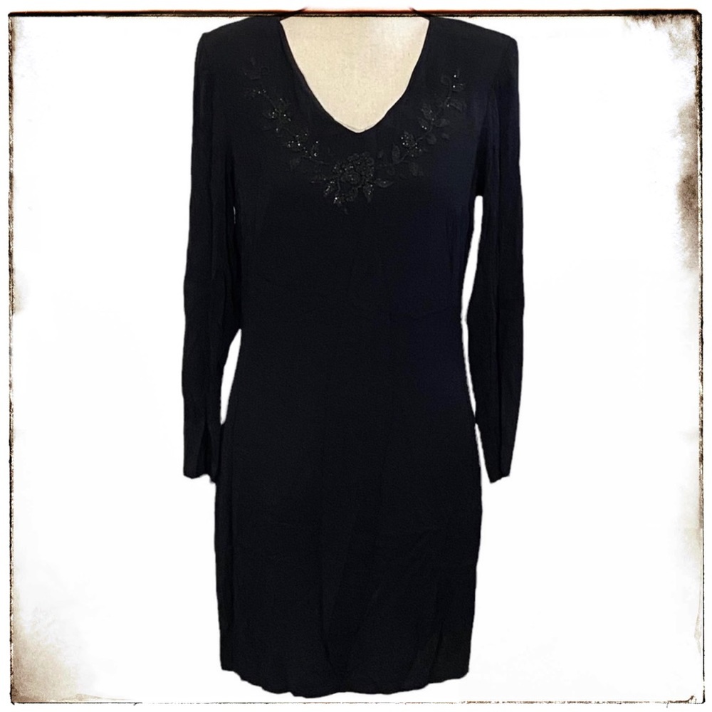 Classic Black Long Sleeve V-Neck Dress